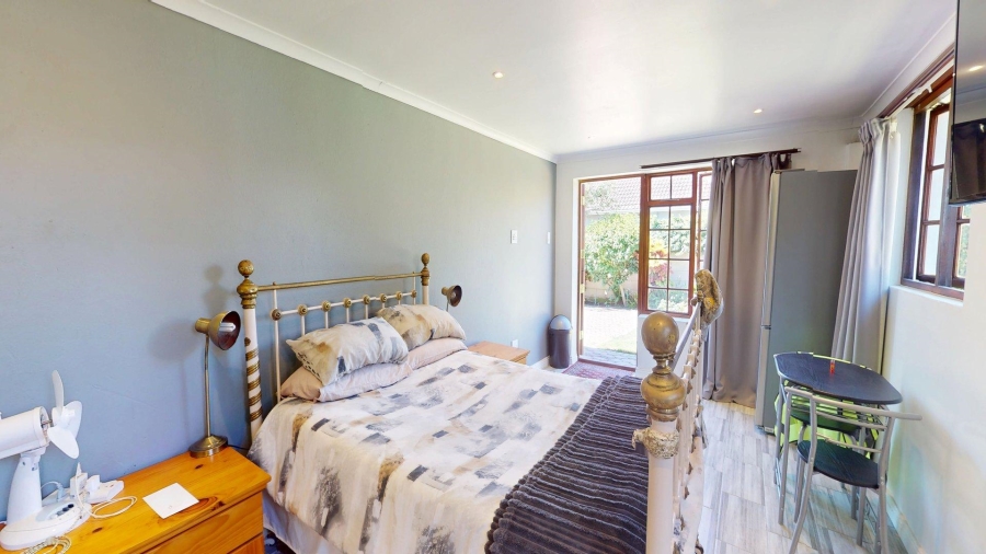 4 Bedroom Property for Sale in Walmer Eastern Cape